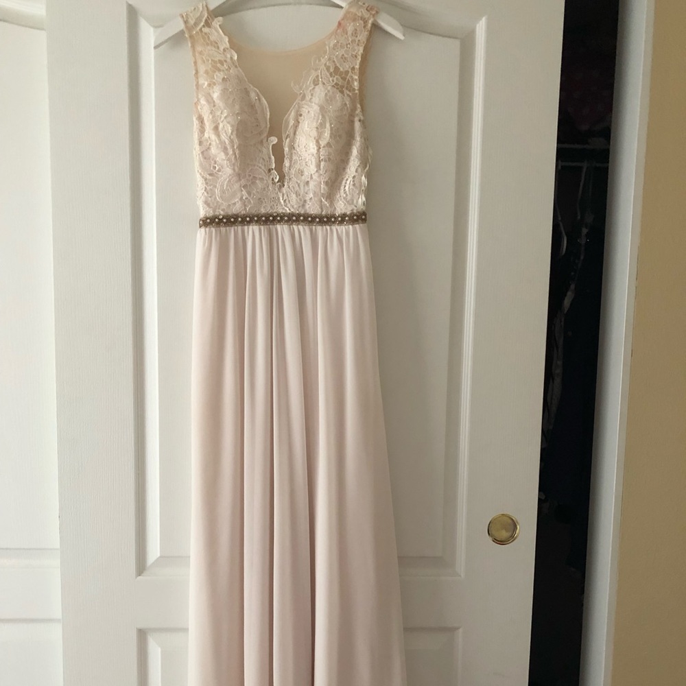 Cute formal long dress,  like new. Used it once